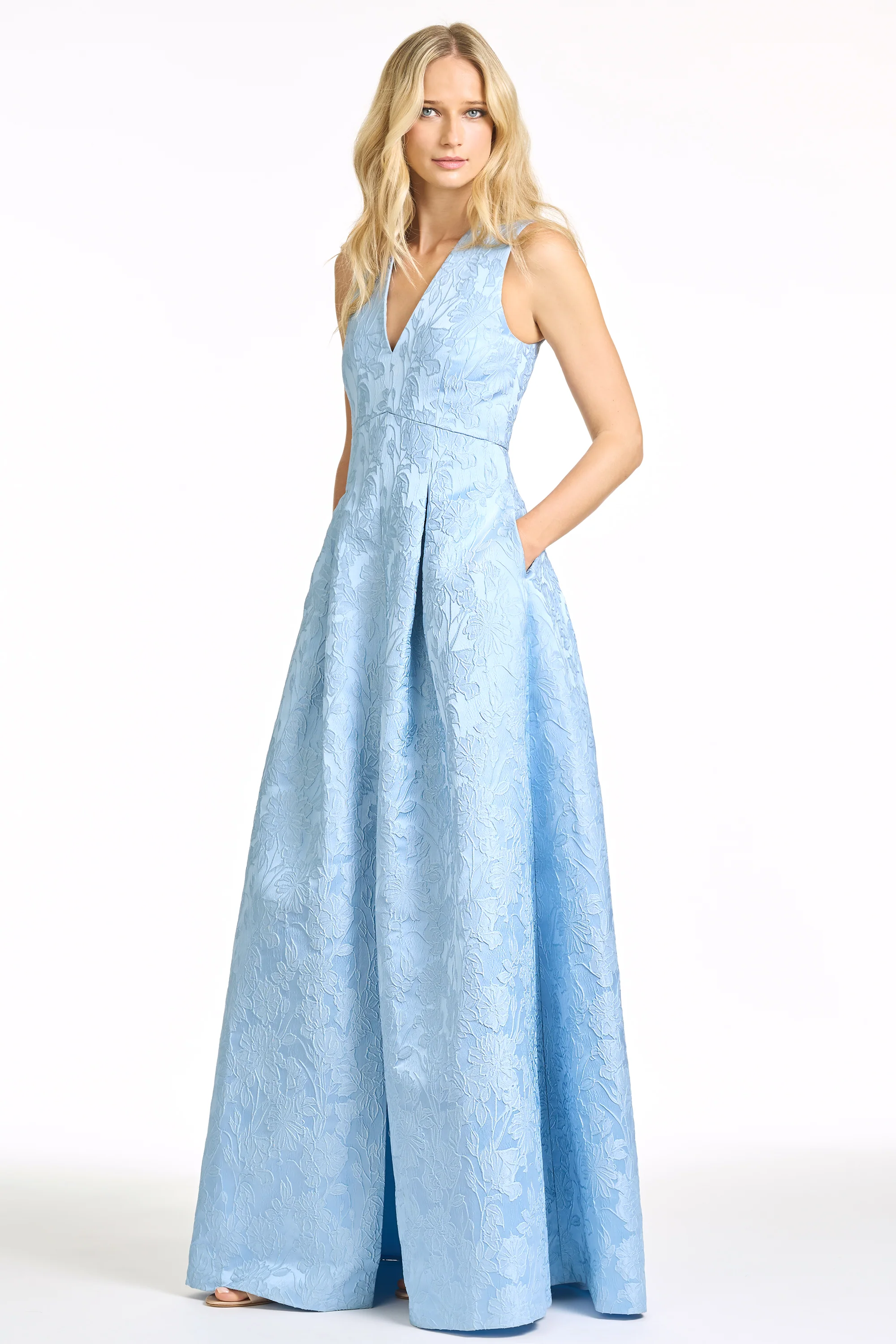 BROOKLYNNE GOWN - ICE BLUE - Image 4