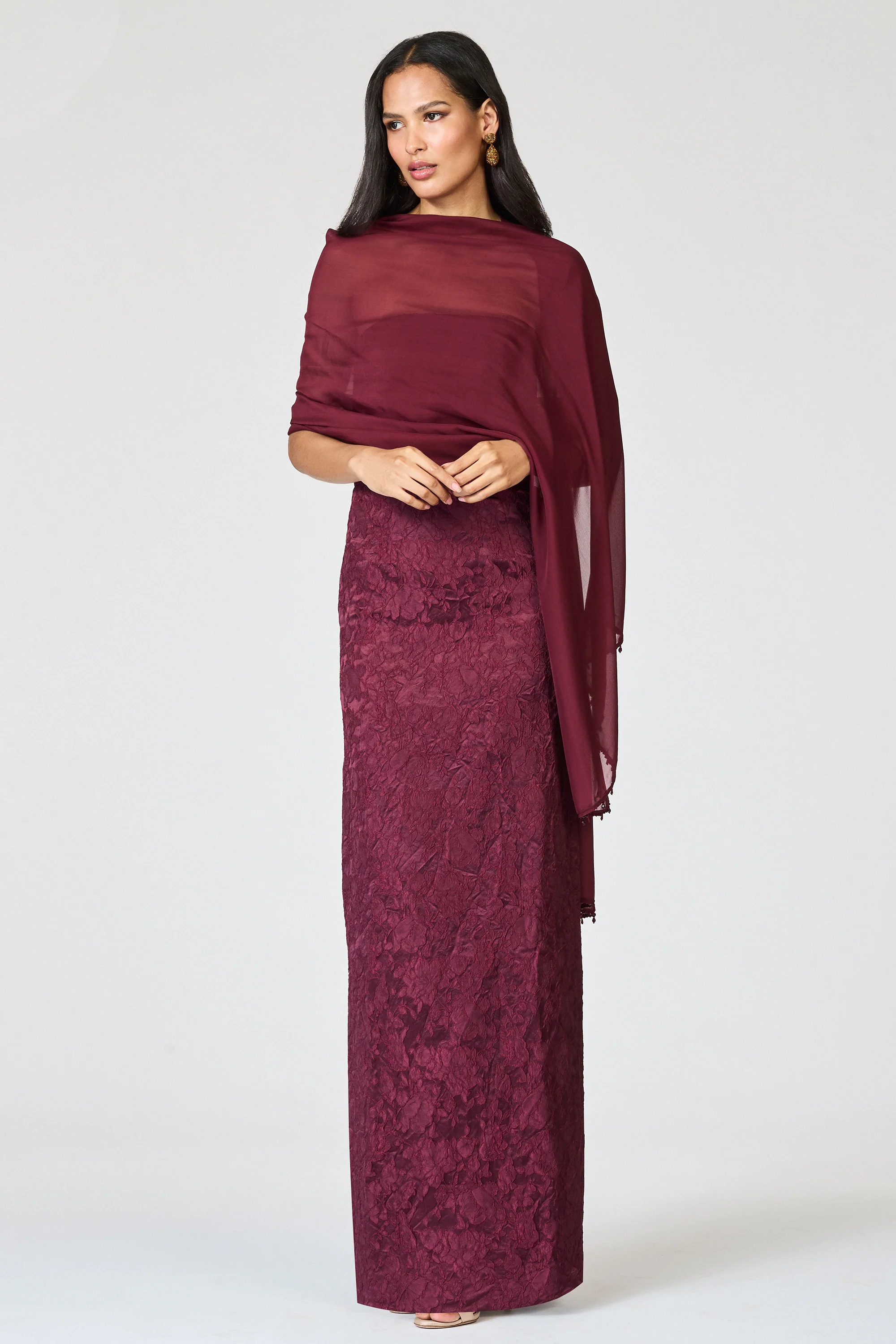 EMBELLISHED EMMY SCARF - BORDEAUX