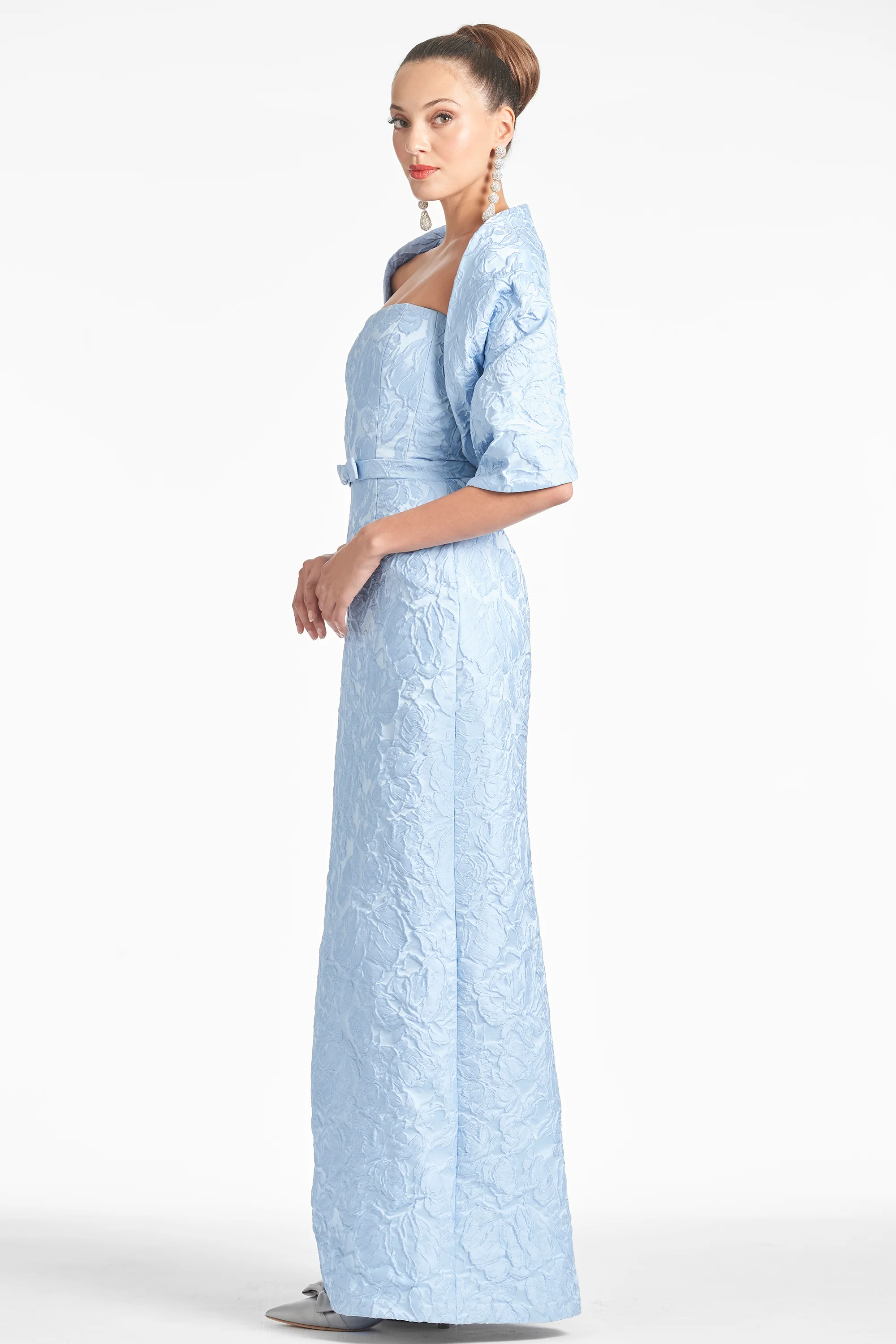 THE HUG SHAWL - ICE BLUE JACQUARD CLOQUE - Image 3